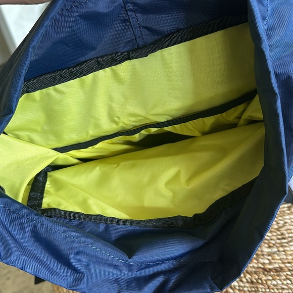 Topo Designs Rover Pack Classic - Navy - Picture 5 of 6